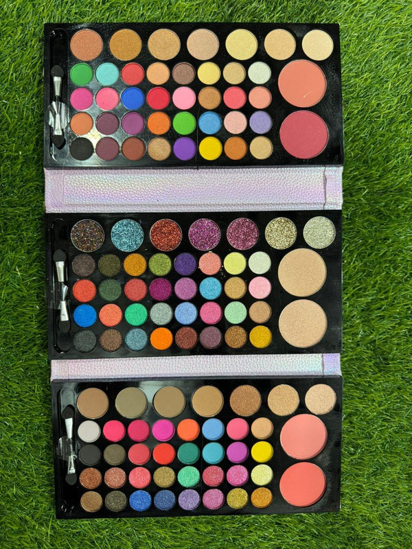 *"Rainbow Glam" Multicolor Eyeshadow Palette 💄*